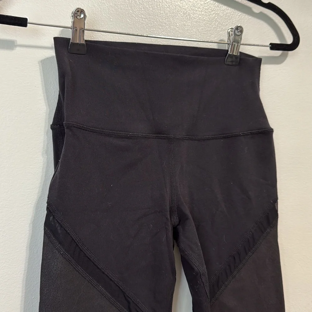Alo Yoga Sheila Sheer Mesh Panel High Waisted Black Leggings Size Small